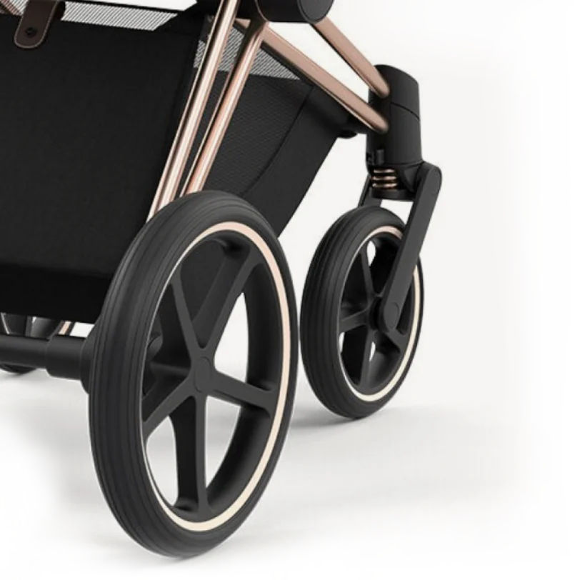 Premium Cybex Priam carry cot available when you rent a pram with Lula Coco.